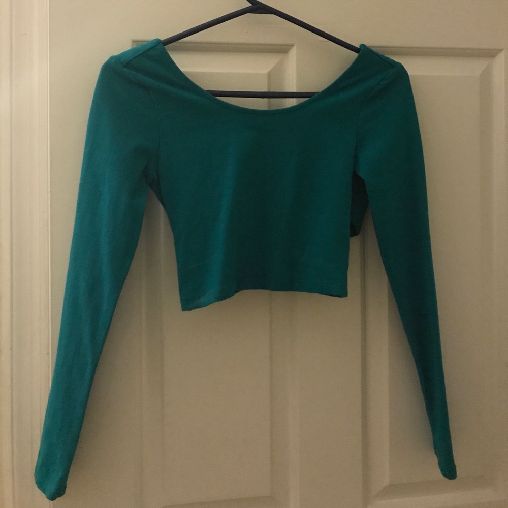 Criss-cross Back Teal Long Sleeve Crop Top