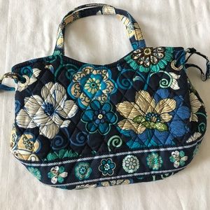 Small Vera Bradley bucket bag