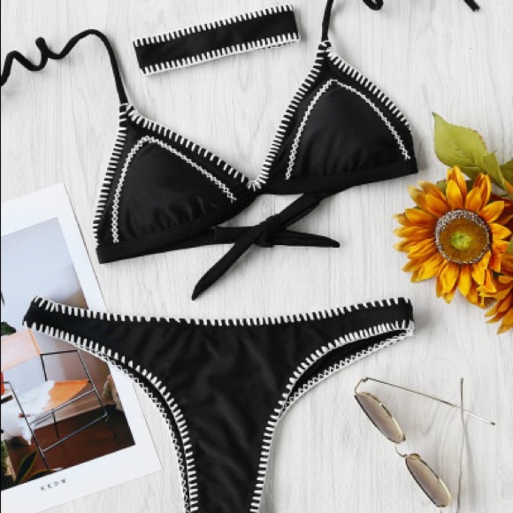 Whipstich Trim Embroidered Bikini Set with Choker