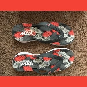 Skechers flip flops