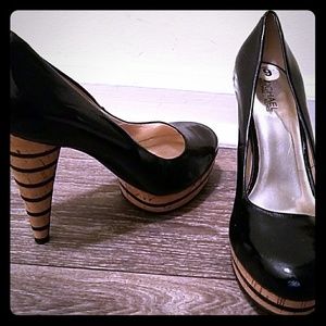 MICHEAL KORS PLATFORM PUMPS
