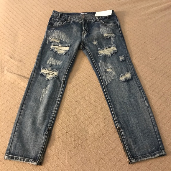 NWT Tobi Distressed Skinnies - Picture 5 of 8