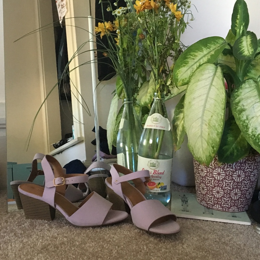 Lavender Heels