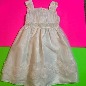 Girls dress size 4 EUC