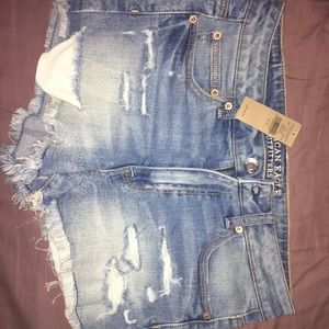 High-rise Festival Shorts- AE