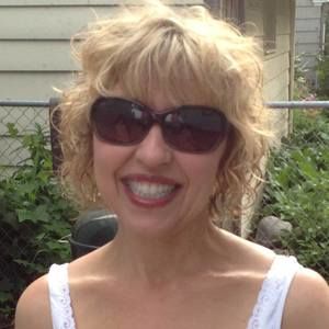 Meet your Posher, Debbie