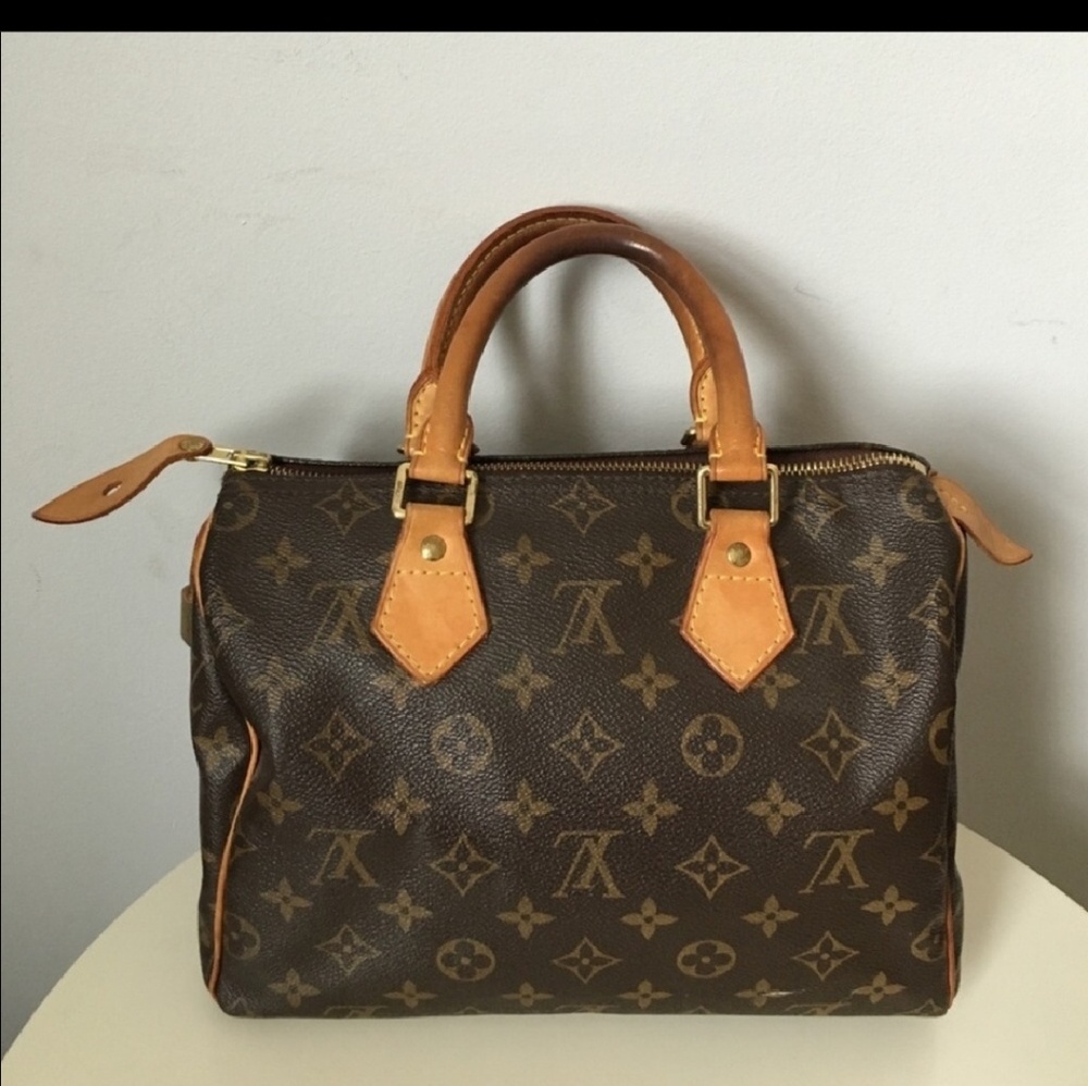 100% Authentic Louis vuitton speedy bag