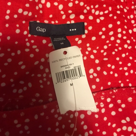 *NWT* Gap / Red and White Spotted Circle Skirt with Ruched Waist / M - Picture 4 of 4
