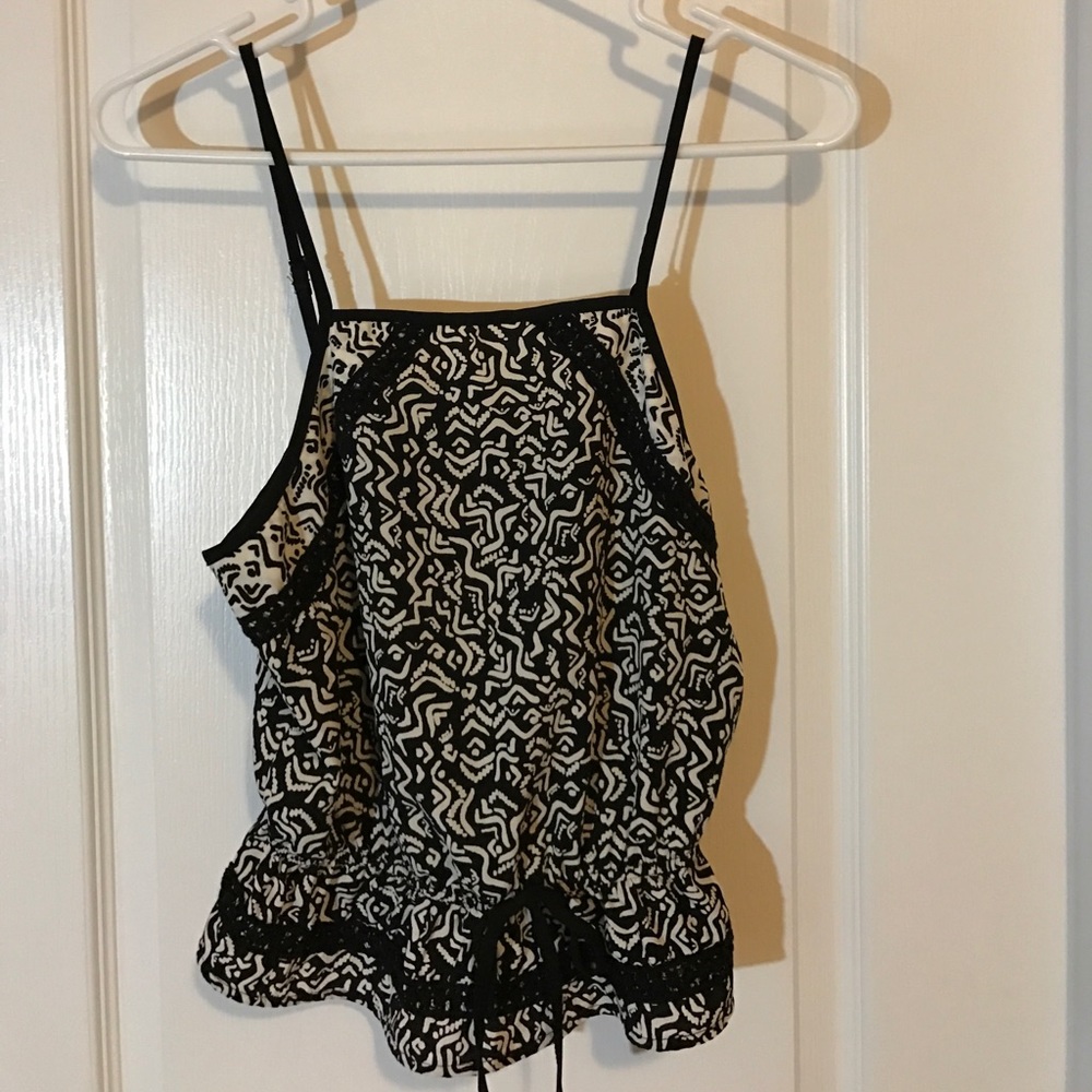 Black and white patterned top