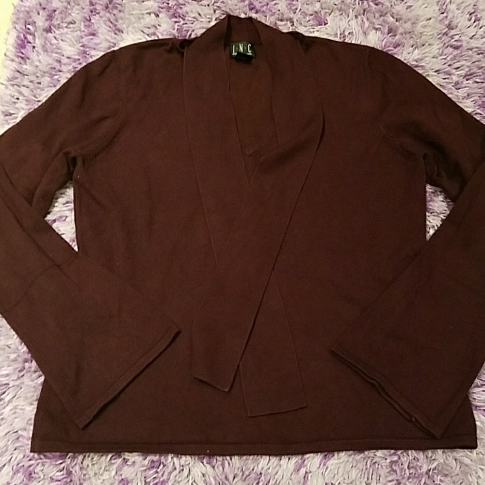 Inc very pretty lightweight burgundy sweater