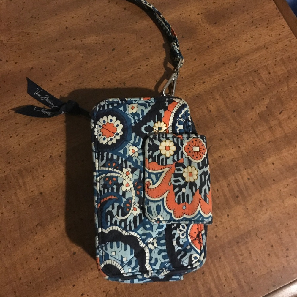 Vera Bradley blue paisley wristlet
