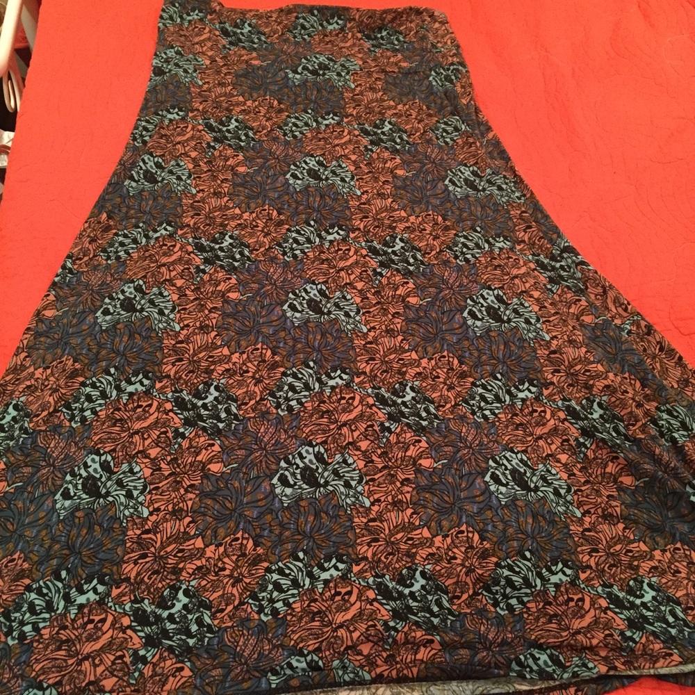 LuLaRoe 2XL Maxi-EUC