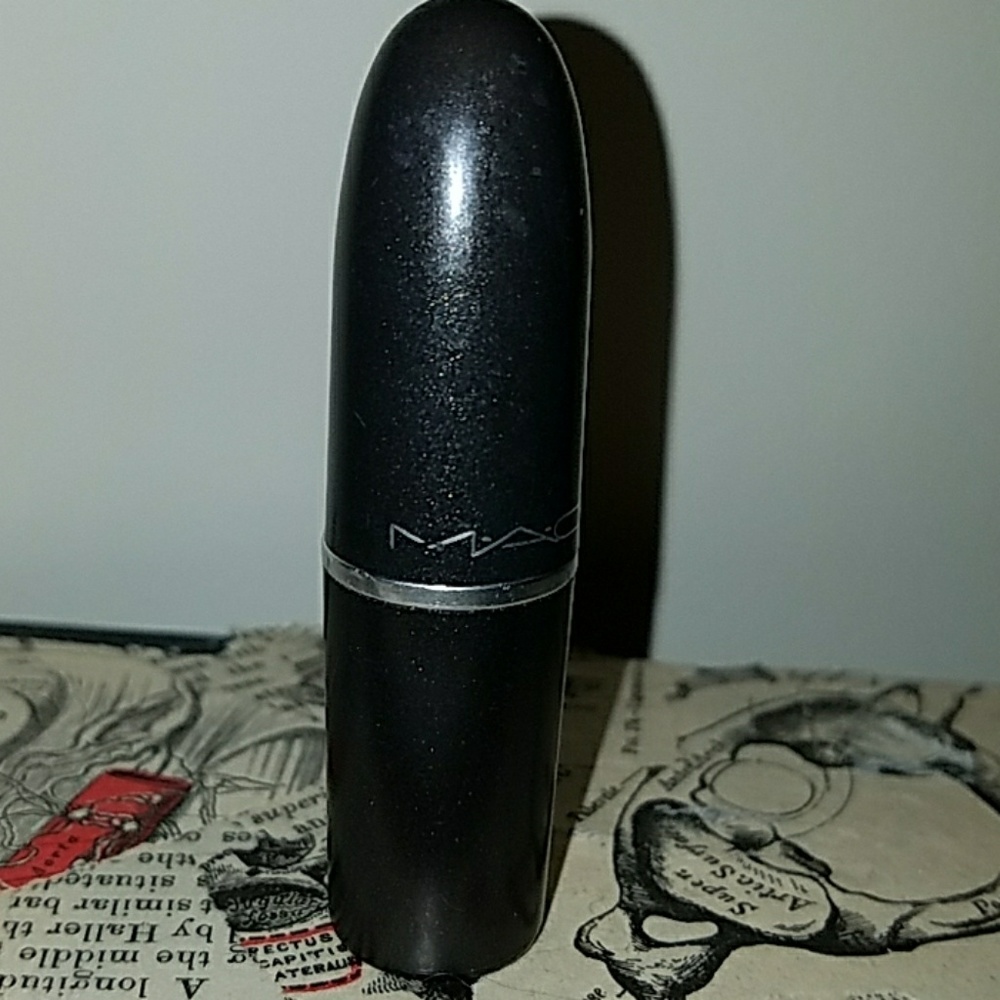 MAC Port Red lipstick - incredibly rare
