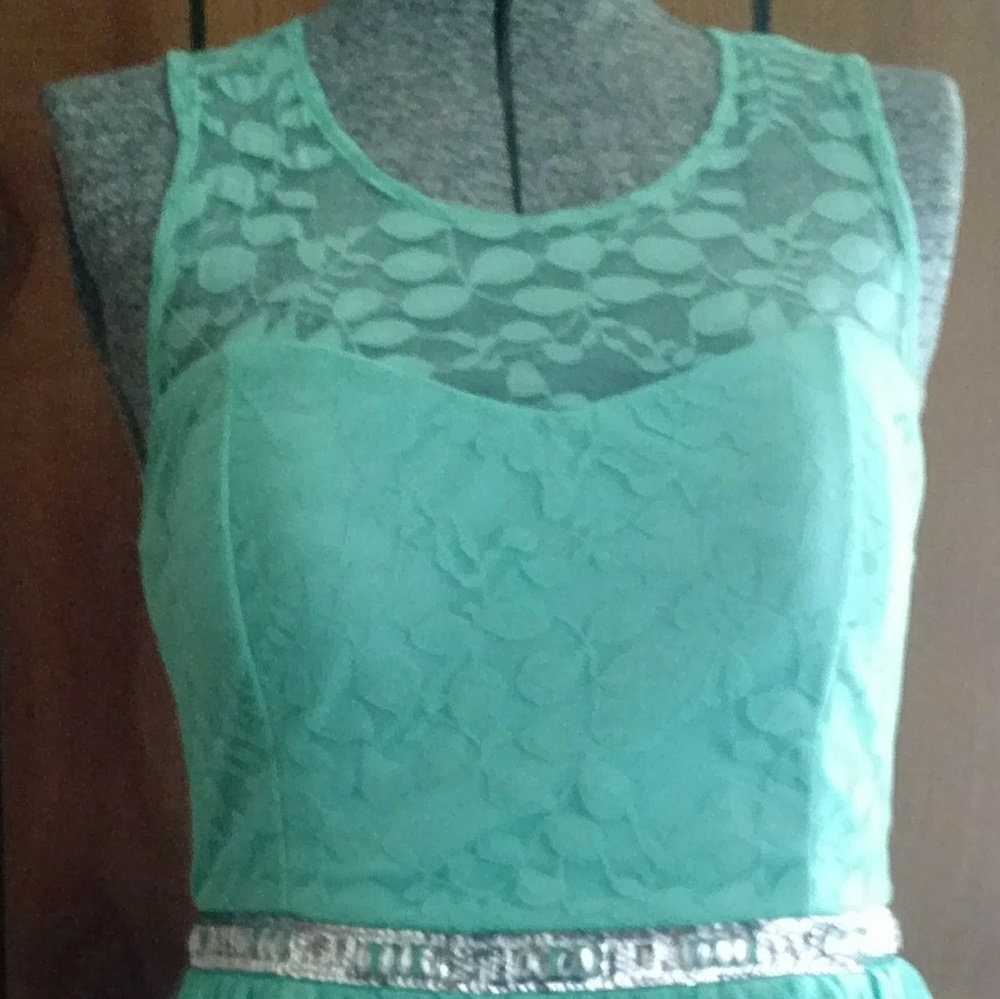 Mint Green Candie's Dress - Picture 3 of 6