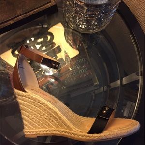 Two-toned Wedge Sandal