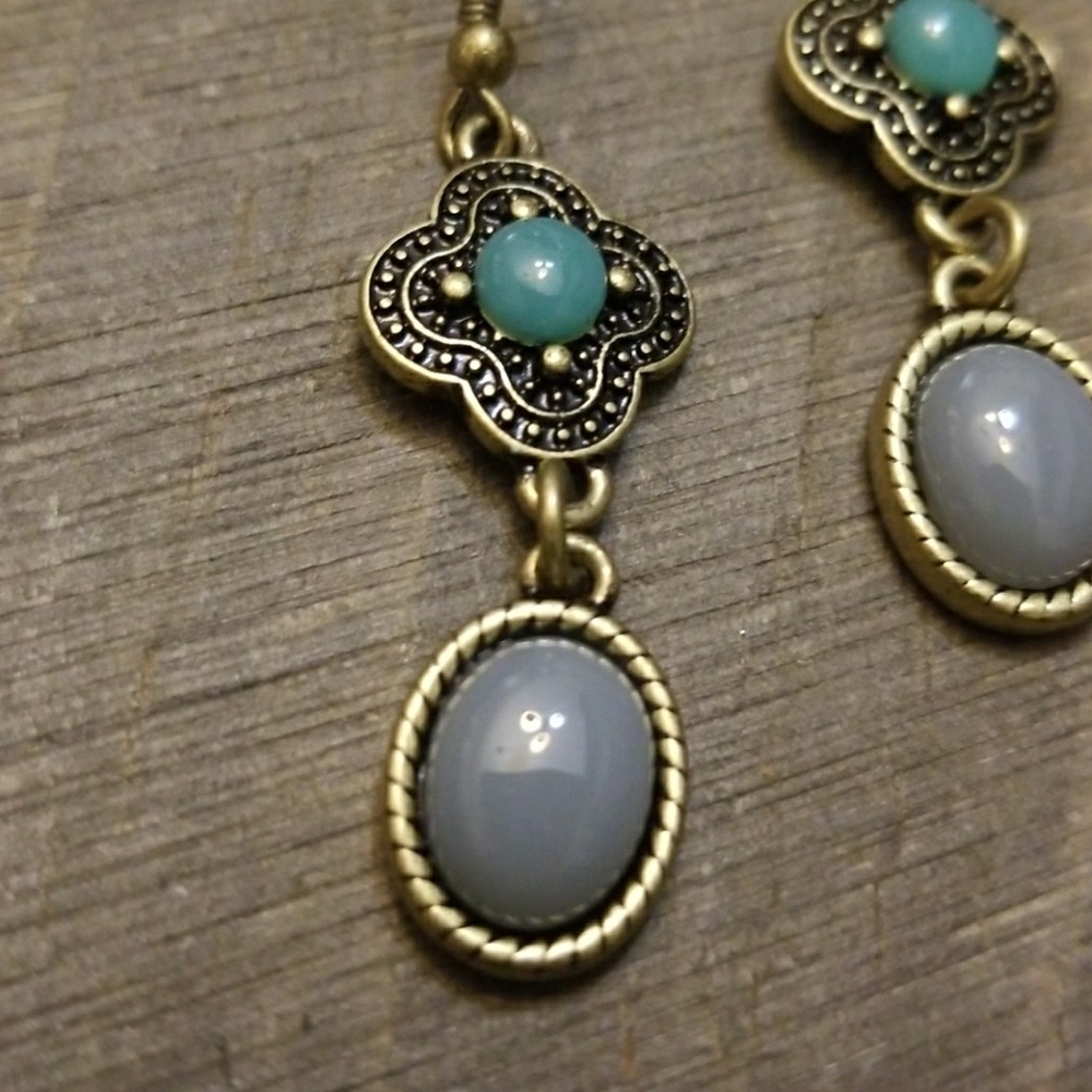 JBloom BLUE and TEAL Dangle Earrings 2 for $12 - Picture 2 of 5