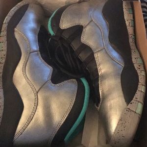 Size 5.5 air Jordan's