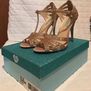 Betsey Johnson Something Blue Champagne T strap