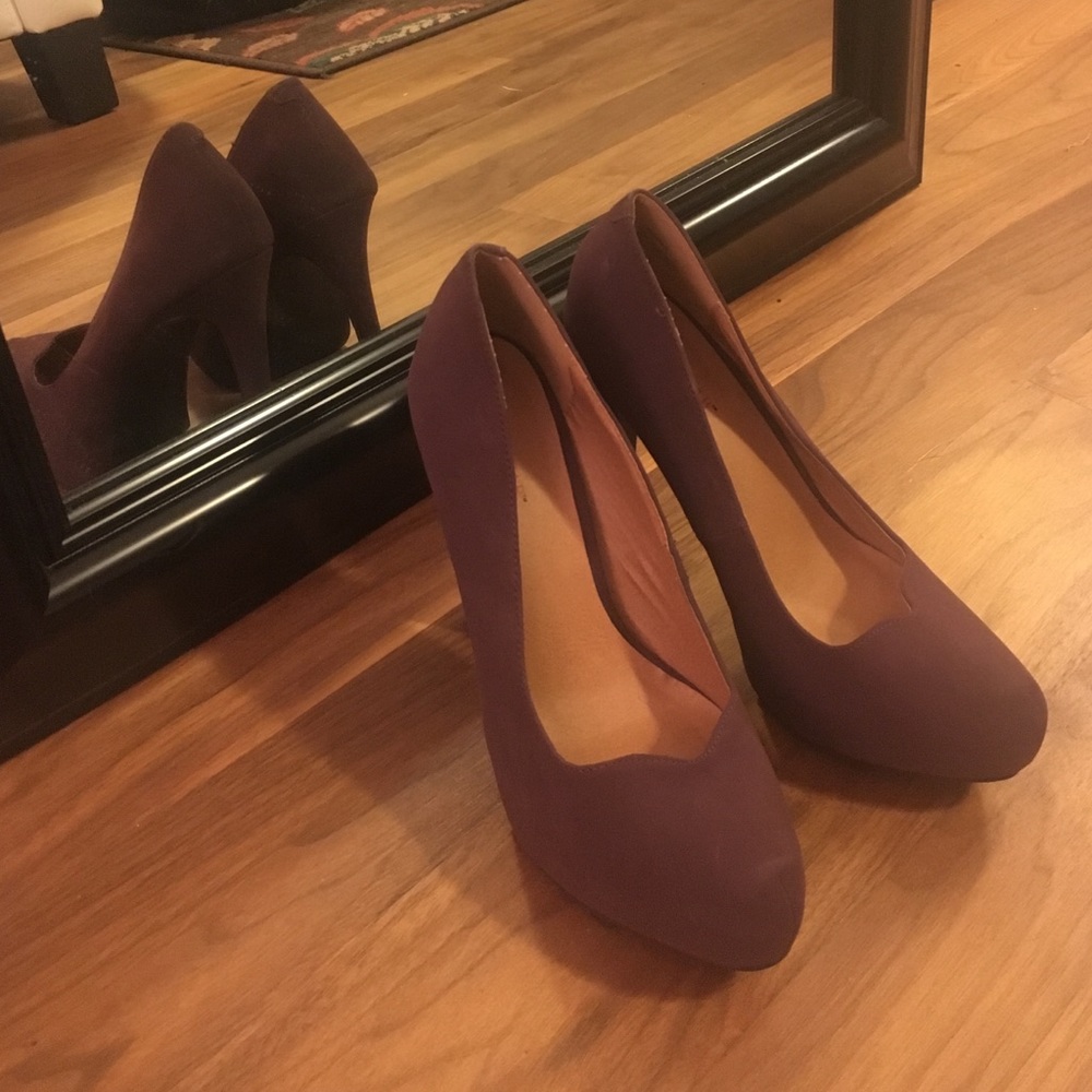Matte purple platform stilettos (6")