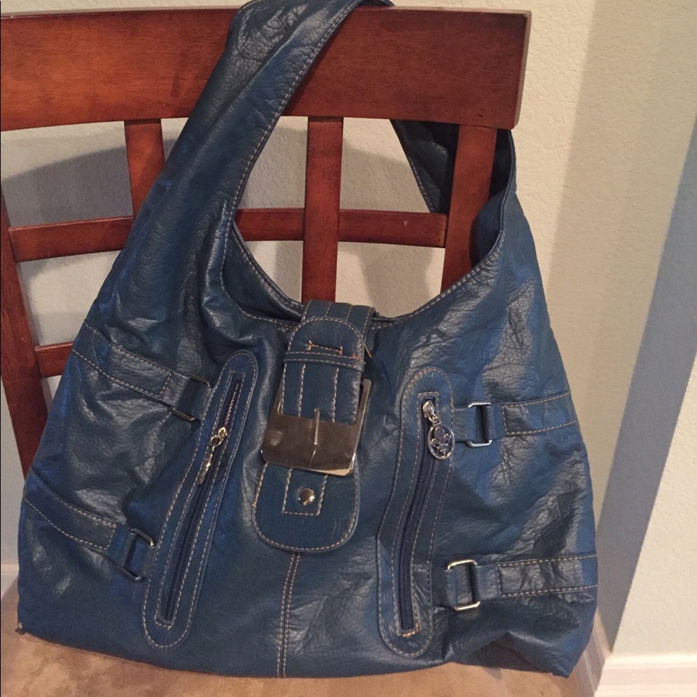 Blue purse😍