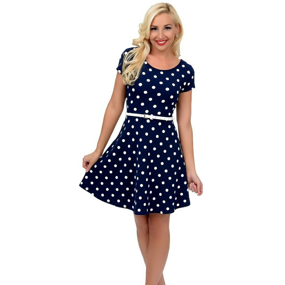 Short sleeve swing dress