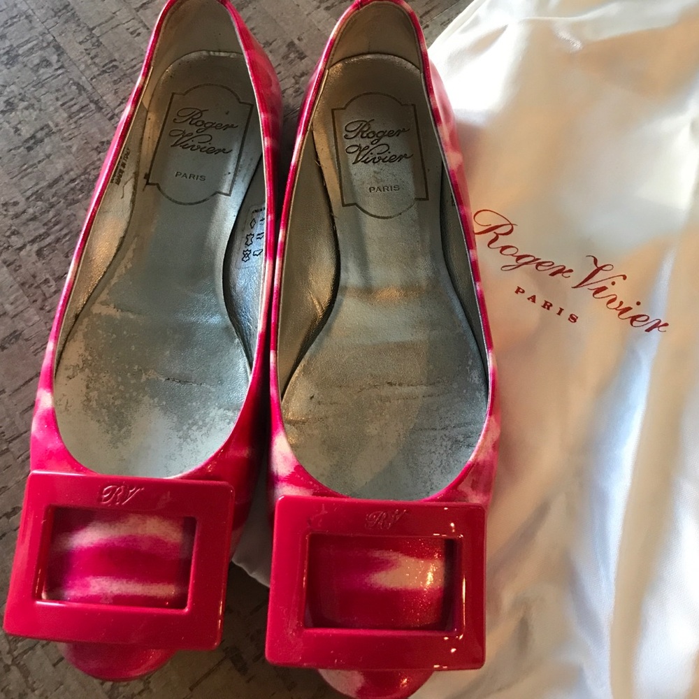 Limited Edition Roger Vivier Flats ❤️ pink