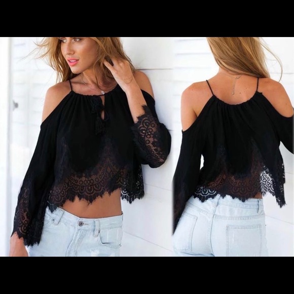 OFF SHOULDER LACE BOHO TOP - Picture 3 of 6