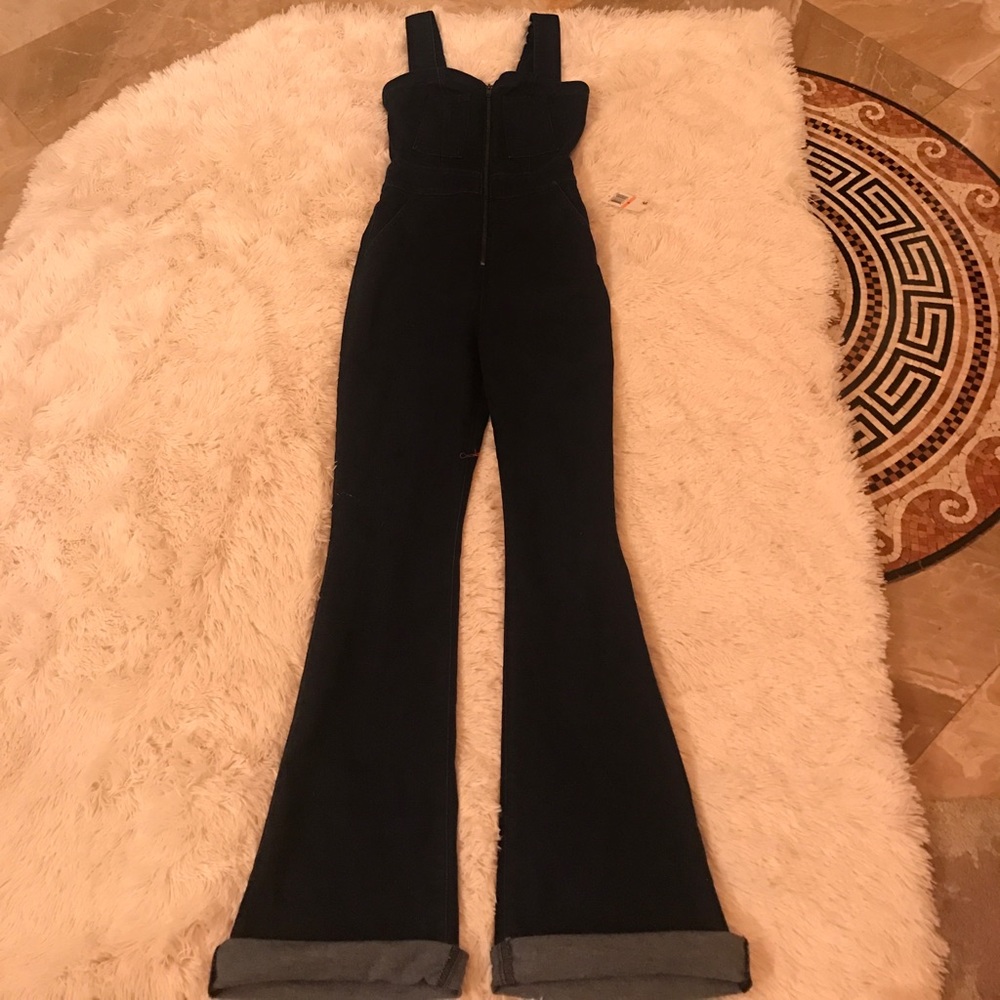 Brand new size 26, 7 for all kind zip overalls