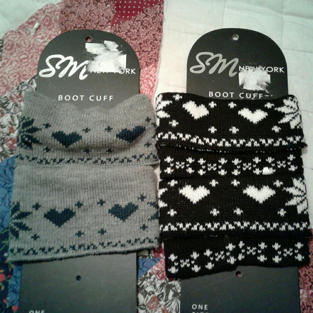 Cute Boot cuffs NWT LOT of 2 (1 Gray & 1 Black )