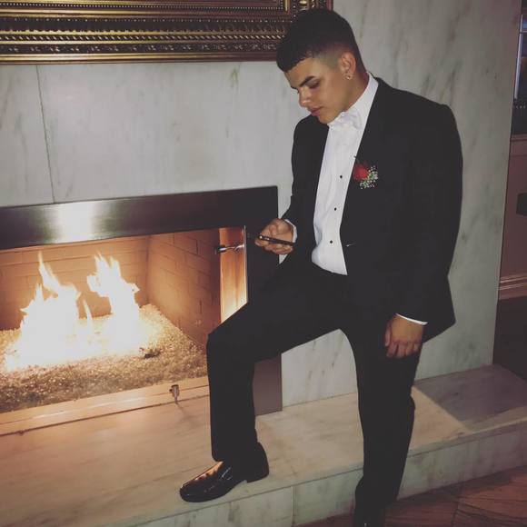 Meet your Posher, S - Picture 1 of 1