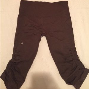 Lululemon Knee Length Leggings