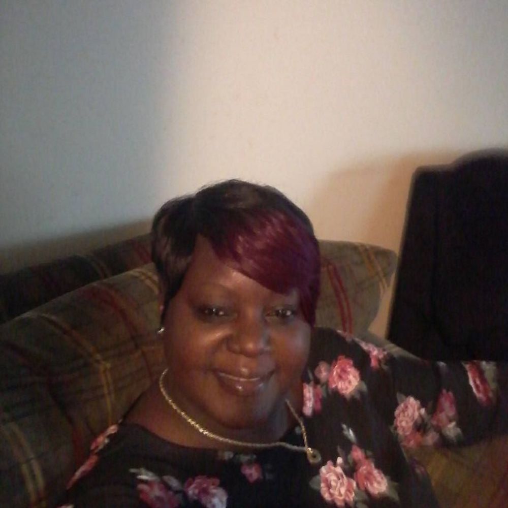 Meet your Posher, Sakina