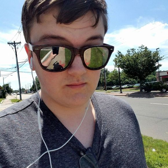 Meet your Posher, Christian - Picture 1 of 1