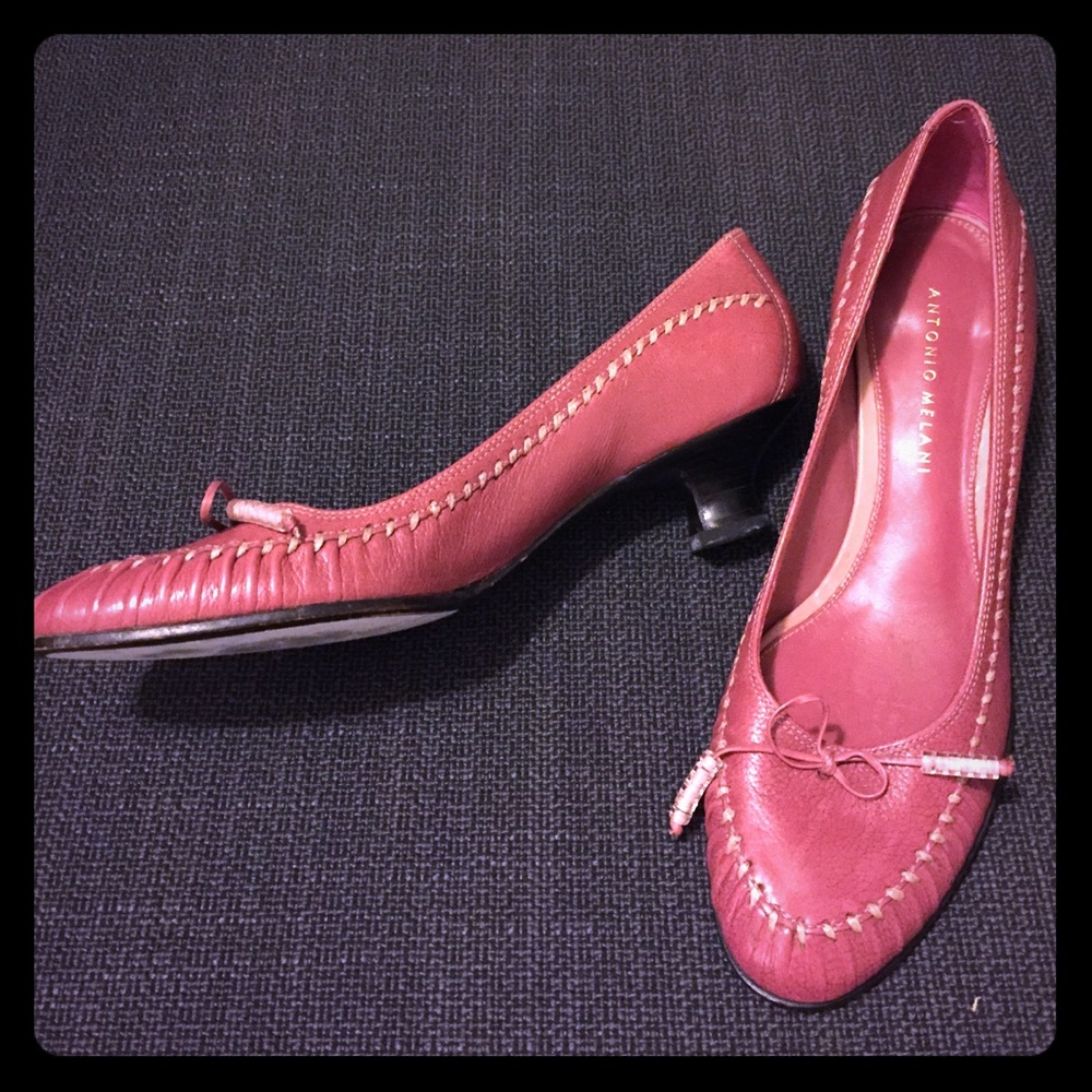 Antonio Melani pink pumps in size 6.5.