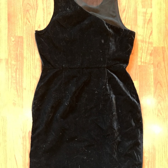 Holly Golightly Breakfast at Tiffany's black dress - Picture 4 of 8