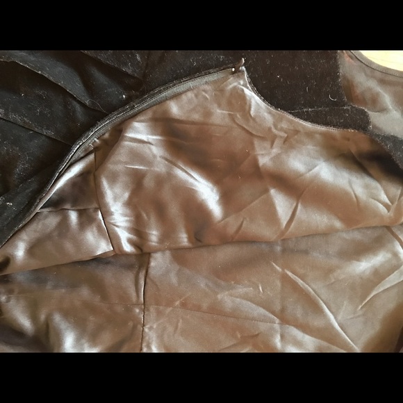 Holly Golightly Breakfast at Tiffany's black dress - Picture 6 of 8