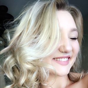 Meet your Posher, Brianna