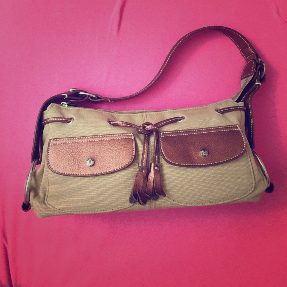 Daisy Fuentes handbag. Brand New