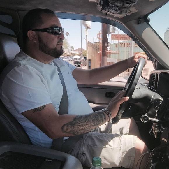 Meet your Posher, Hugo - Picture 1 of 1