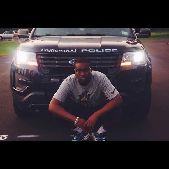 Meet your Posher, Daniel - Picture 1 of 1