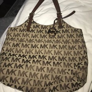 Michael Kors tote