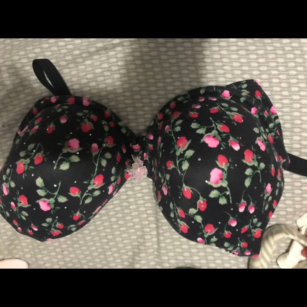 Victoria's Secret bra
