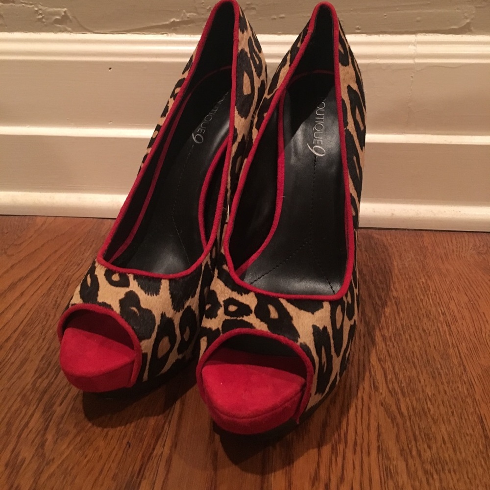 Boutique 9 leopard print and red shade shoes.