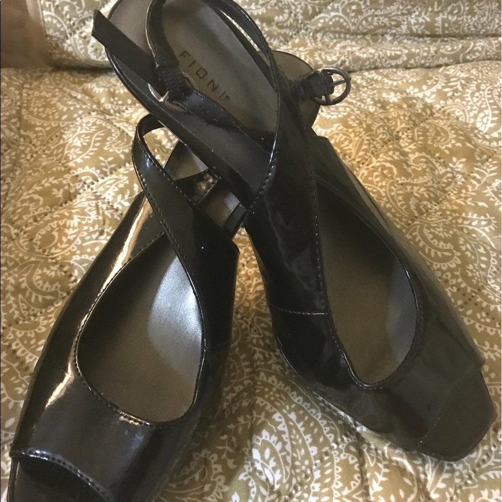 Fioni heels perfect condition