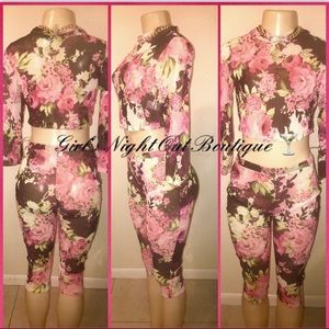 💞CLEARANCE💕 🛍SHEER CROP TOP/LEGGING SET