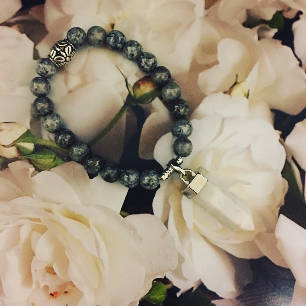 "Pure White" beautiful charm bracelet!