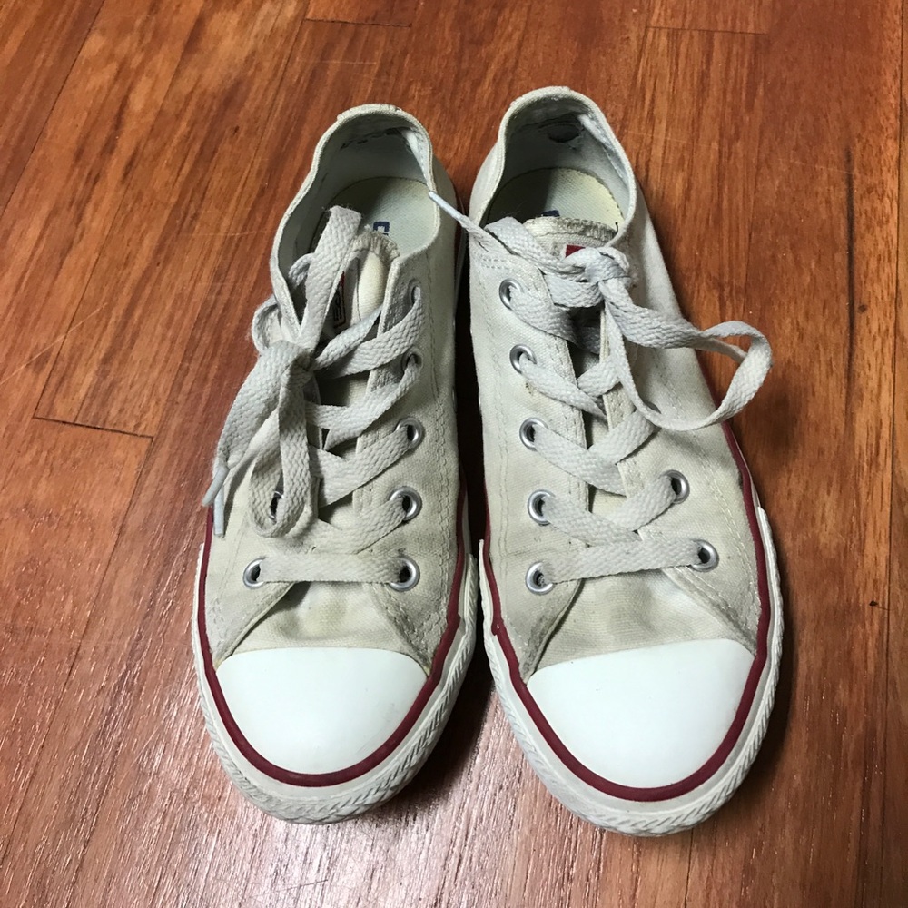White converse