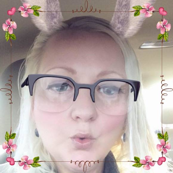 Meet your Posher, Tracy - Picture 4 of 4