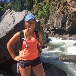Meet your Posher, Kelsey
