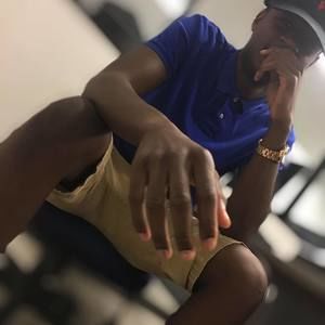 Meet your Posher, Devin